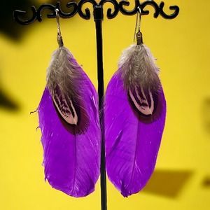 Purple Feather Dangle Earrings!